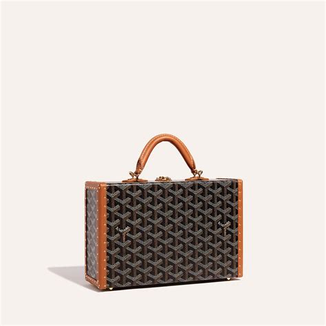 Goyard Grand Hôtel Trunk Bag .